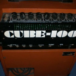 Roland,Cube-100 guitar amp